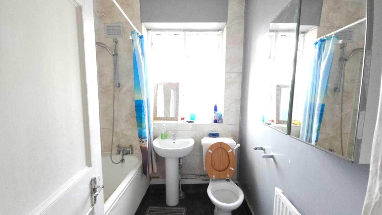 London Edgware Station Apartment Стая снимка