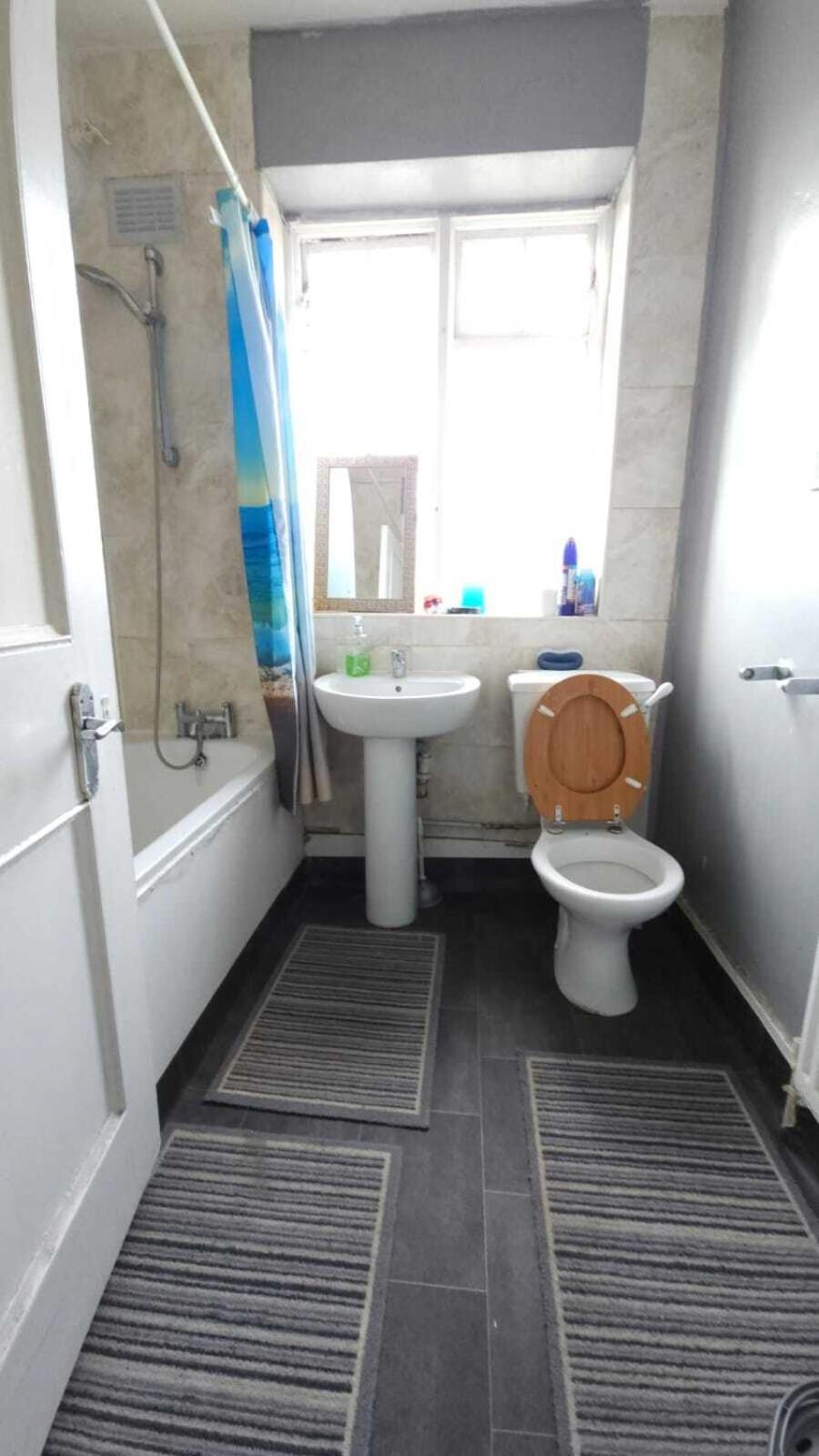 London Edgware Station Apartment Стая снимка