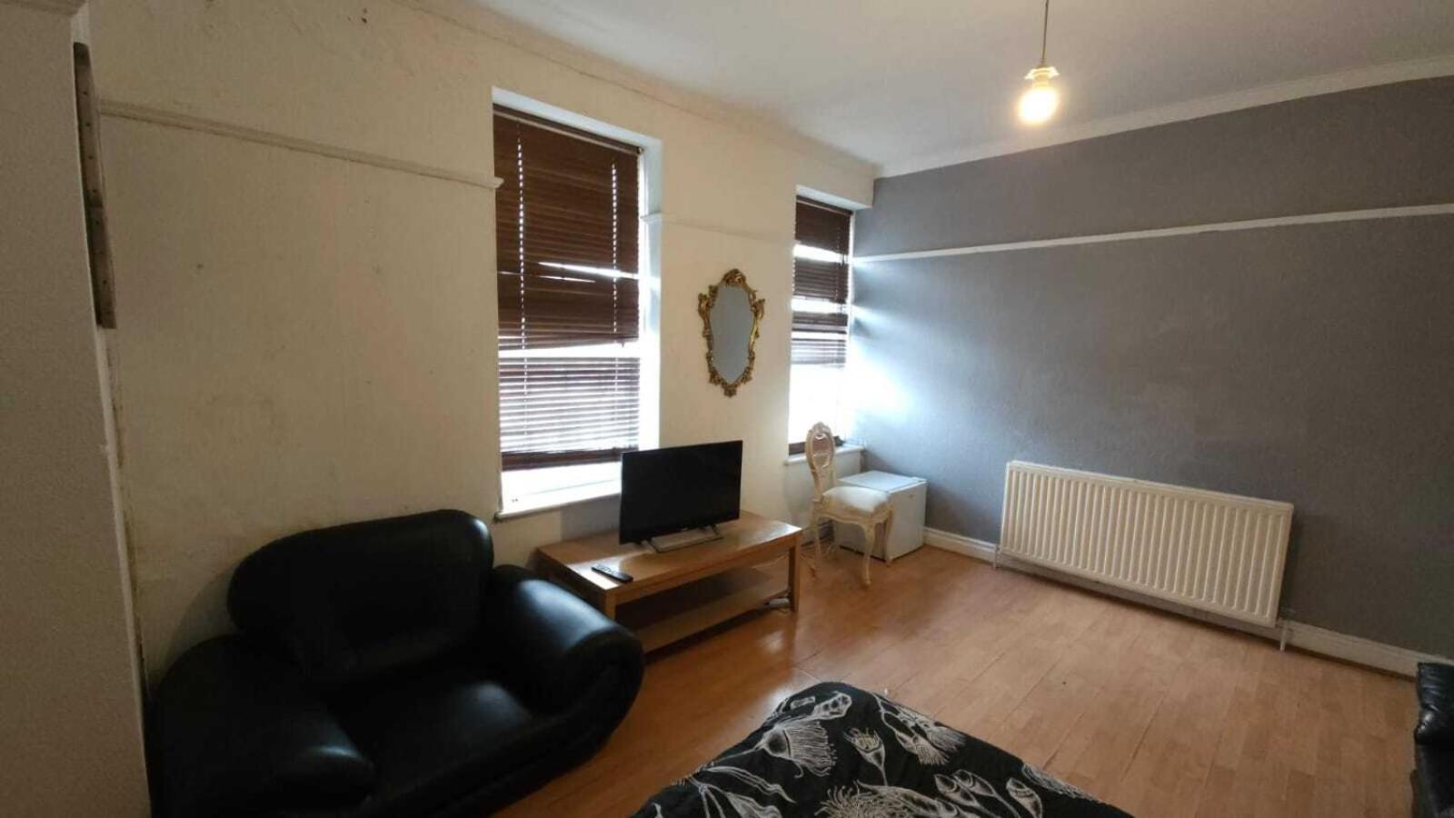 London Edgware Station Apartment Стая снимка