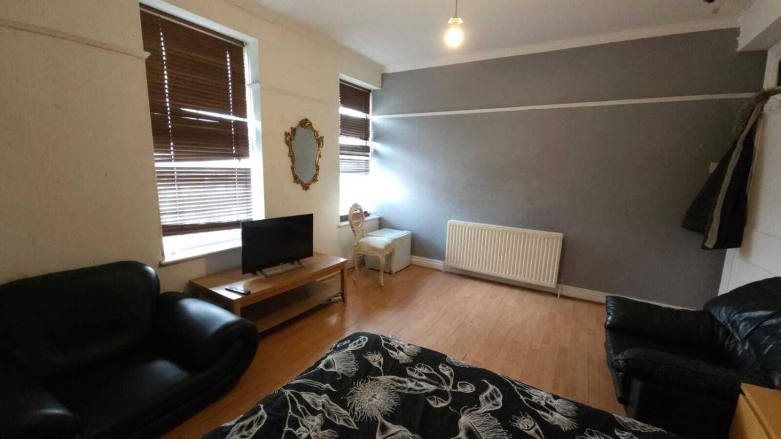 London Edgware Station Apartment Стая снимка